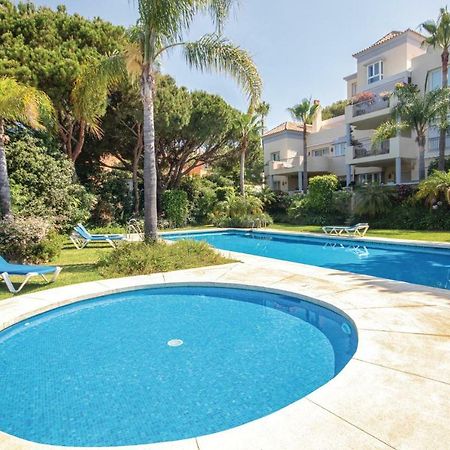 Beautiful Apartment In Marbella-Cabopino With 2 Bedrooms, Wifi And Outdoor Swimming Pool Exterior foto